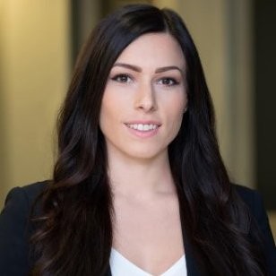 Emily Davis Headshot